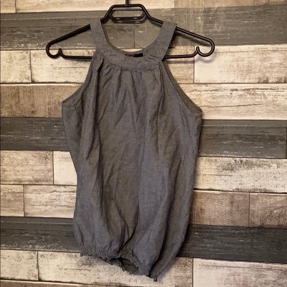 Grey top - Picture 1 of 1